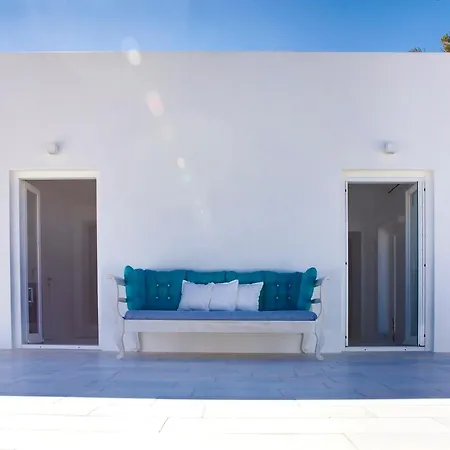 Meltemi On The Outskirts Of Naousa, Paros Villa Ambelas