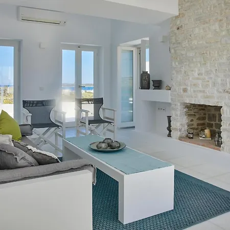 Meltemi On The Outskirts Of Naousa, Paros Villa Ambelas