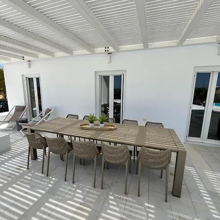 Meltemi On The Outskirts Of Naousa, Paros Villa Ambelas