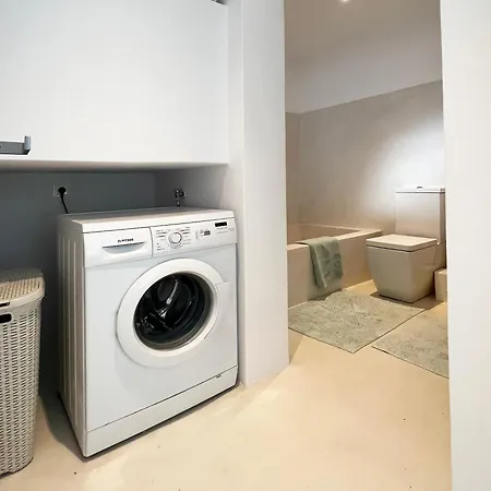 Meltemi On The Outskirts Of Naousa, Paros Villa *